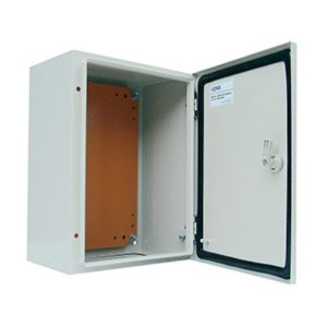 Tablero metálico IP65, 1 puerta, 250x200x150mm.